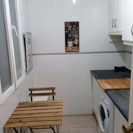 Sebastian Elcano, Apartamento Para 2 Con Terraza, Metro Embajadores Madrid Buitenkant foto