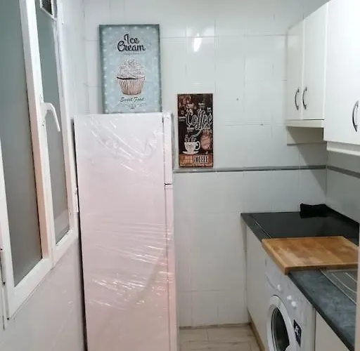 Sebastian Elcano, Apartamento Para 2 Con Terraza, Metro Embajadores